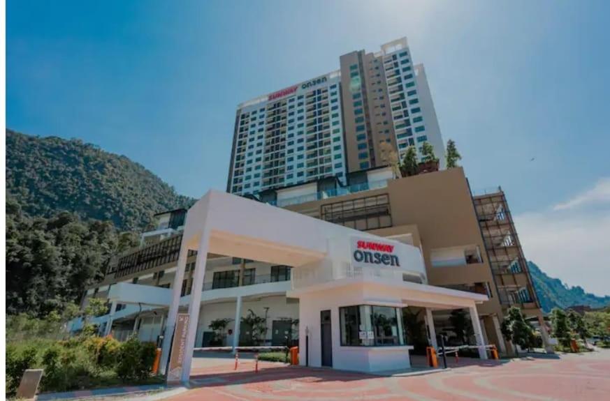 Hotspring 2 Room 1512 Suite Sunway Onsen With Theme Park View 4 Pax Тамбун Экстерьер фото