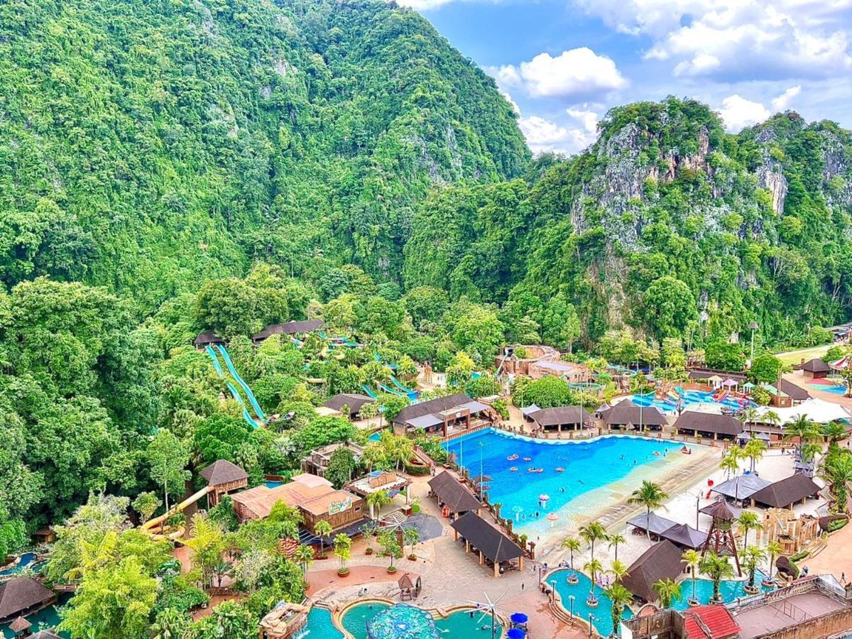 Hotspring 2 Room 1512 Suite Sunway Onsen With Theme Park View 4 Pax Тамбун Экстерьер фото